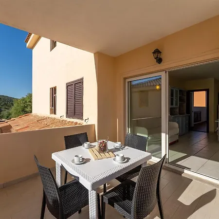 Relaxing Baiadebahas 1bedapt Bilo4 Sleeps4 Seaview * Marinella (Sardinia)